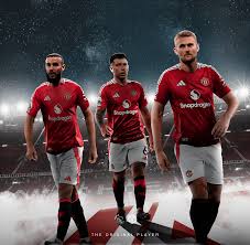 Manchester United besiegte seine Gegner im englischen Ligapokal